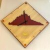 Horloge Murale en bois et résine - Mont Saint Michel Rouge