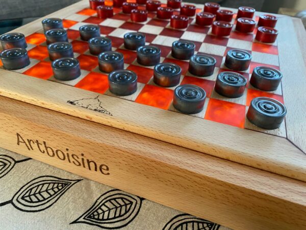 Plateau de Jeux de Dames sur coffre lumineux -Hêtre & résine