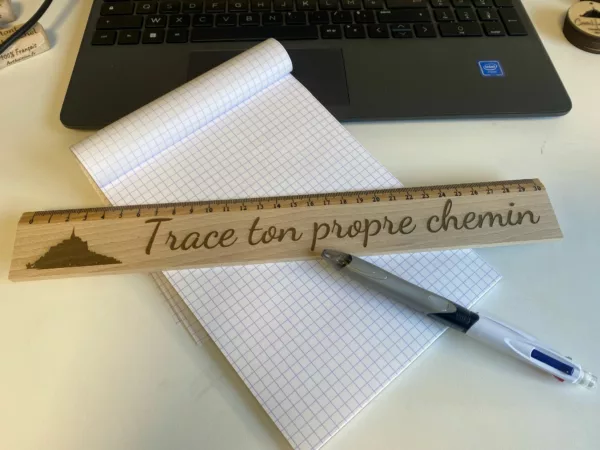 Règle en Hêtre 30cm "Trace ton chemin..."