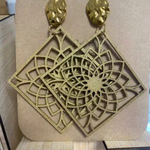 Boucles d'oreilles Clou martelé doré