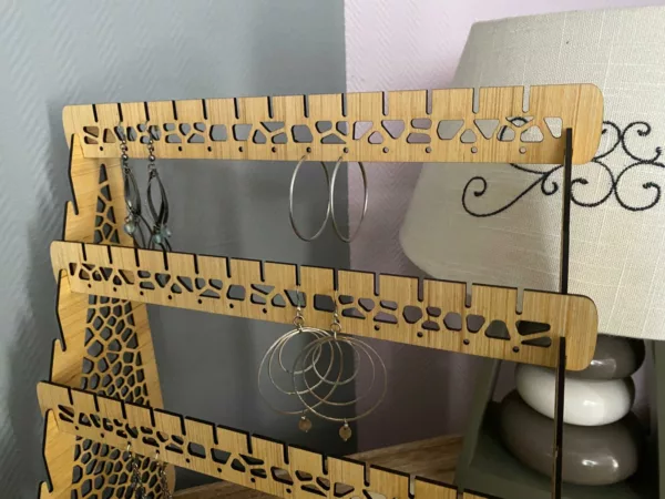 Portant à Boucles d'oreilles en Bois 4 niveaux – Image 3