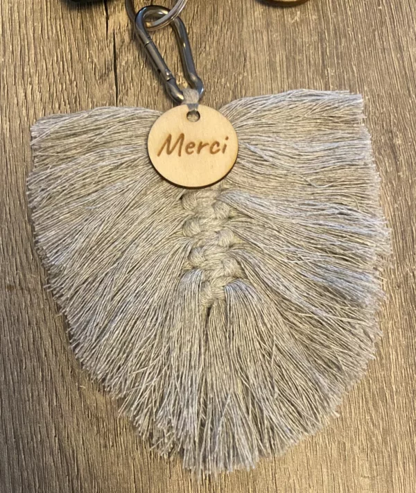 10 Octobre 10h00 "Porte Clé Macramé feuille"